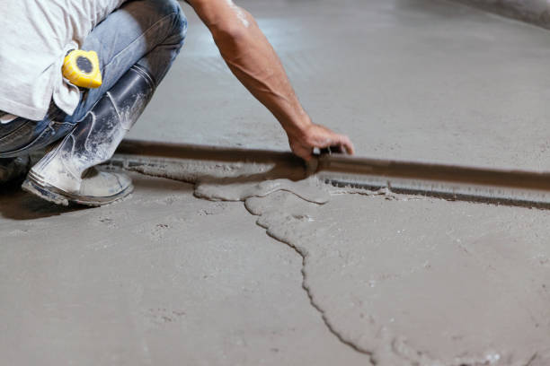 Best Concrete Sidewalk Installation  in St Elmo, IL